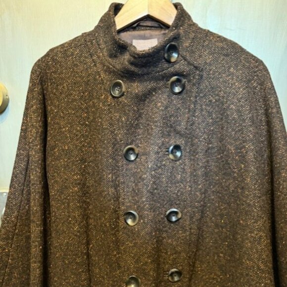 Retro Tweed Double Breasted Cape - Picture 6 of 16